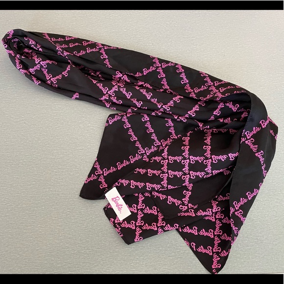 Barbie Accessories - Barbie Silk Scarf
